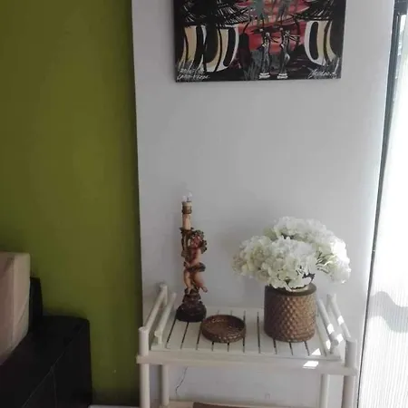 Spacieux Avec Terrasse Lägenhet *